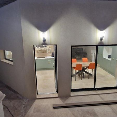 Quiet, Discreet Places Vernegues Exterior foto